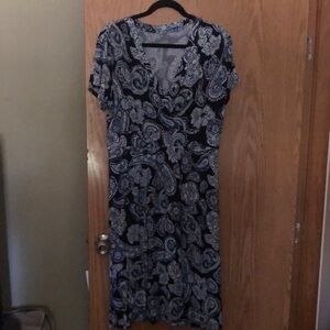 Women’s Croft and Barrow lightweight cotton dress size Large